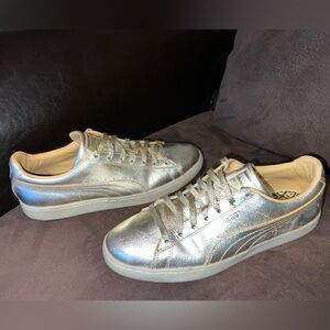 PUMA 50th Anniversary solid gold sneakers size 10
